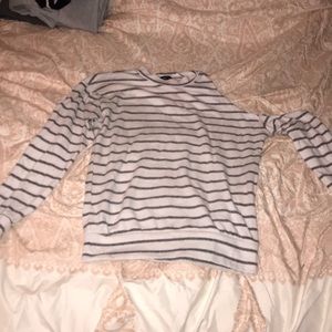 Rue 21 one cold shoulder long sleeve